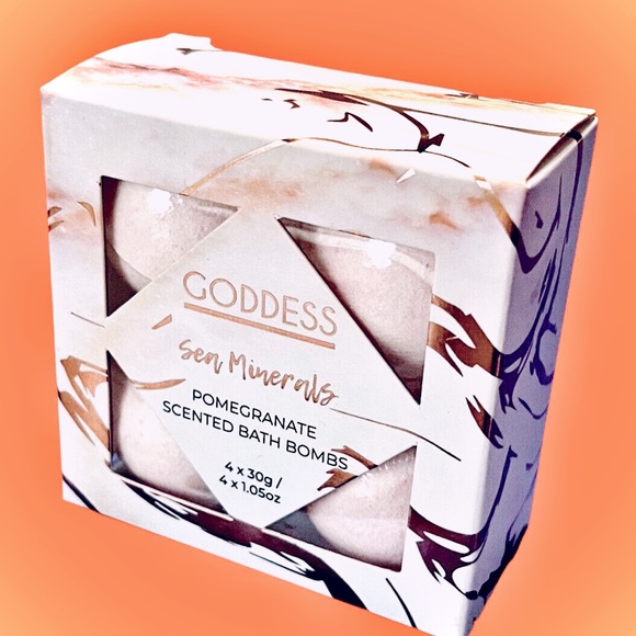 GODDESS || Sea Minerals Pomegranate Scented Bath Bombs - 4 Pack 🪸NWT🪸 - Picture 4 of 9